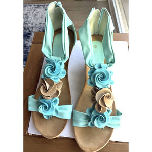 Patrizia by Spring Step Sandals 41 Mint Floral Rosette Wedge Ankle Strap Comfort